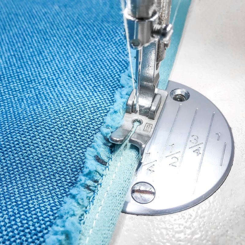 Industrial flat sewing machine - Sewing Expert review and price
